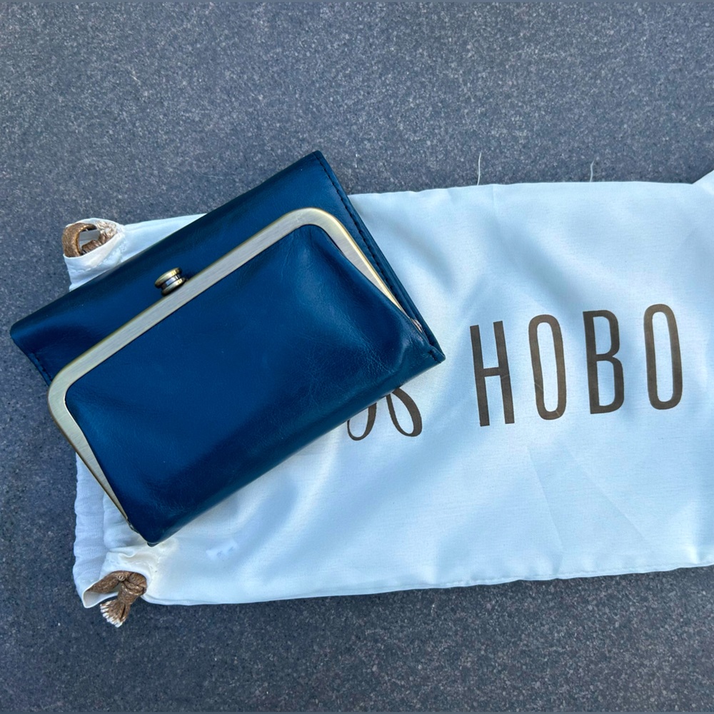 Hobo Robin Compact Wallet